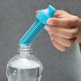 H2O - Una botella de moda que filtra el agua, Bobble