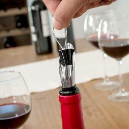 Utensílios para vinho é um produto ideal para ter em casa, perfeito para estar junto a sua colecção de vinhos ou oferecer em qualquer outra ocasião