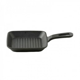 Gourmet Square Cast Iron Frying Pan will guarantee better quality and elegance in the preparation and presentation of your food.