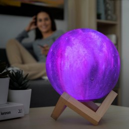 La lámpara LED Galaxia es perfecta para crear un ambiente especial e iluminar los hogares cada noche.