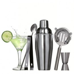 Cocktail set, made from stainless steel, includes 5 essential pieces to prepare cocktails for you and your friends