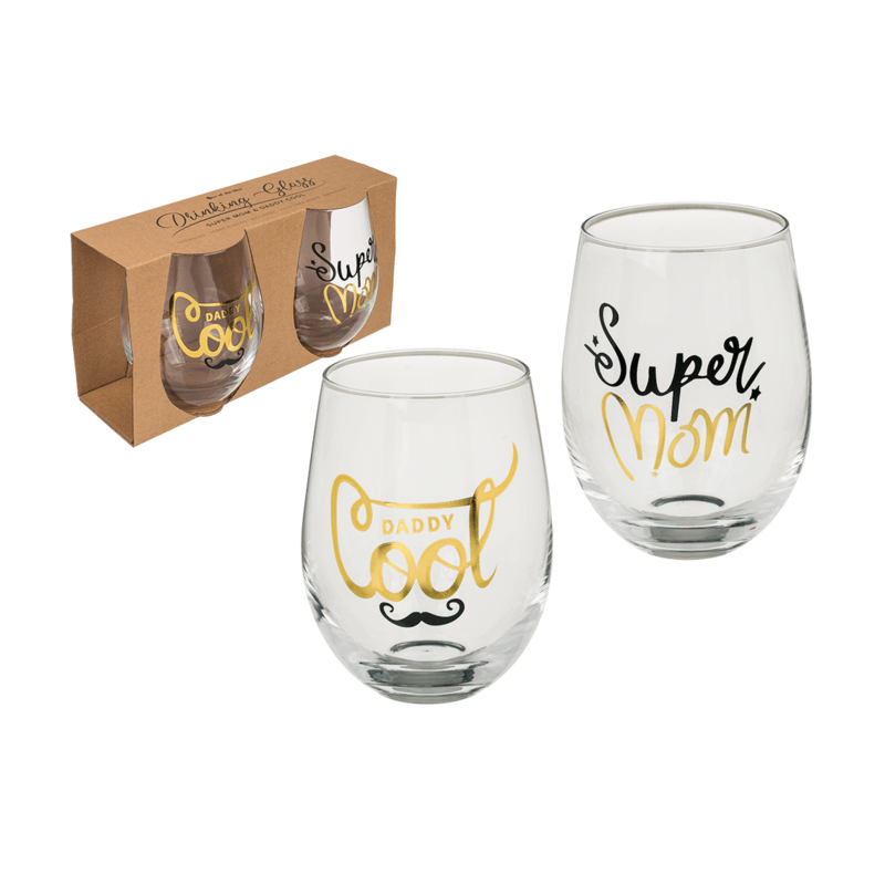 The Daddy Cool and Super Mom Cups are an excellent gift idea to surprise parents on their special day.