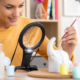 Esta lupa manos libres con luz LED es un producto multifuncional y polivalente, ideal para lectura, costura, manualidades, bricolaje, reparaciones, etc...