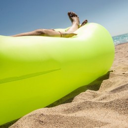 Aufblasbares Hangout-Bag-Sofa im Lamzac-Stil Bewegen Sie sich überall hin, mit maximalem Stil und Komfort, dank der Hangout Bag im Lamzac-Stil, einem tragbaren Sofa, das sich in Sekundenschnelle mit Luft aufbläst