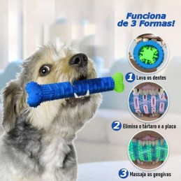 Cette brosse, en plus de nettoyer les dents de votre animal, masse également les gencives, pour un soin complet de l'hygiène bucco-dentaire de votre chien.