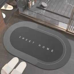 Les tapis conventionnels laissent le sol tout humide, mais avec ce tapis super absorbant, dites adieu une fois pour toutes à l'accumulation d'eau et à la formation de taches.