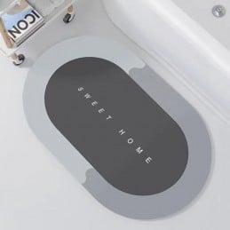 Les tapis conventionnels laissent le sol tout humide, mais avec ce tapis super absorbant, dites adieu une fois pour toutes à l'accumulation d'eau et à la formation de taches.