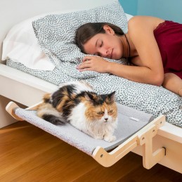 Esta rede suspensa para gatos é ideal para que os seus animais de estimação descansem e desfrutem confortavelmente do seu lar.