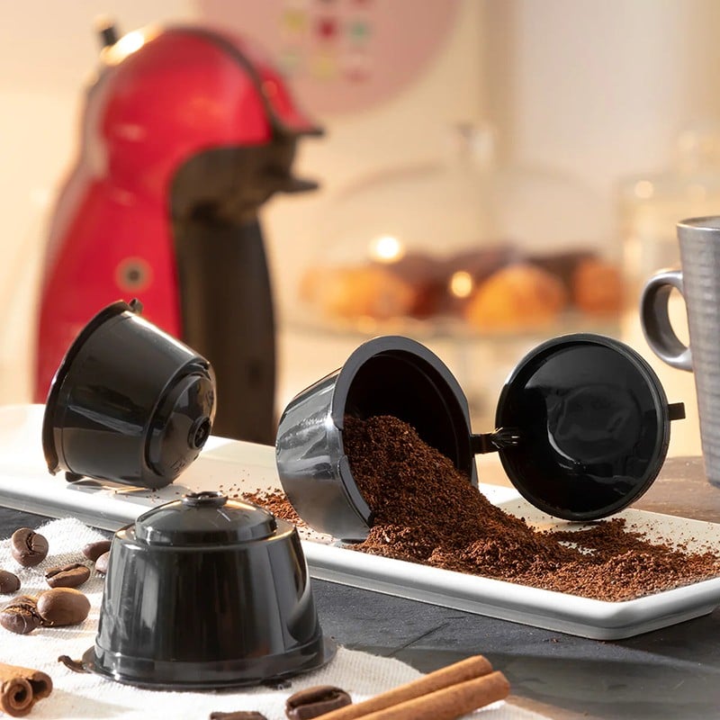 Capsule di caffè riutilizzabili per Dolce Gusto - Confezione da 3 Ora puoi preparare deliziosi caffè in modo semplice e veloce con l'aiuto di questo set di capsule riutilizzabili, compatibili con le macchine Dolce Gusto.