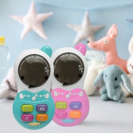 This educational phone has a fantastic 3D light, which pulses to the sound of the melody that is playing. Ideal for children's motor development.