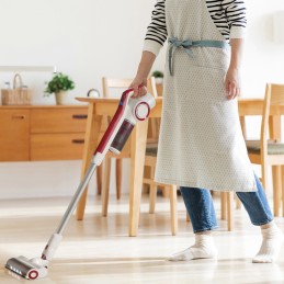 A partir de agora, a limpeza do seu lar será mais fácil, cómoda e prática, graças a este versátil aspirador sem fios.