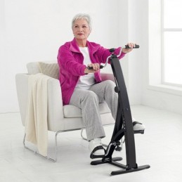El Pedalador de Bicicleta Dual es un aparato de ejercicio muy útil y práctico ya que podrás ejercitar los músculos de tus piernas y brazos a tu propio ritmo.