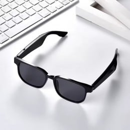Estas gafas de sol inteligentes están diseñadas con características de vanguardia para brindar comodidad, conectividad y protección en un paquete elegante.
