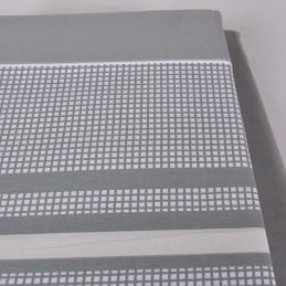 Dieses fantastische Set aus Bettwäsche aus 100 Prozent Baumwolle für ein Doppelbett garantiert einen angenehmen und weichen Griff.