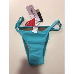 Cia Marítima atua no segmento de beachwear, sendo a maior empresa do setor na América Latina