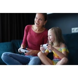 Voici la Gamebox Retro Games à connecter à votre téléviseur, qui comprend les jeux les plus populaires des années 80, 90 et 2000