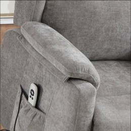 Poltrona - Cadeirão Elevatório Deluxe em Tecido Este sofá possui um sistema que permite que o sofá levante e desça permitindo que a pessoa se sente ou saia do sofá sem efetuar qualquer esforço.