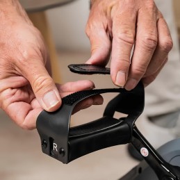 Pedal eléctrico con control Ejercite sus piernas y brazos de forma cómoda y sin esfuerzo mientras está sentado en casa: la solución ideal para que las personas mayores ejerciten sus piernas y brazos.