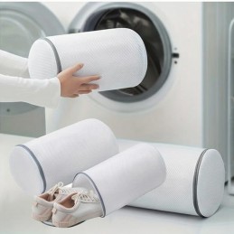 Strapazierfähiger Wäschebeutel aus Netzgewebe zum Schutz von Schuhen, Turnschuhen, Socken und BHs in der Waschmaschine. Praktisch, vielseitig und einfach in der Anwendung.