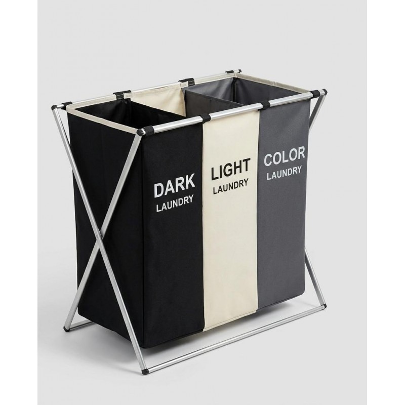 Organizador de Roupa Suja Este saco para roupa destaca-se pelo seu design original. É também muito prático, pois dispõe de três compartimentos para separar a roupa por cores
