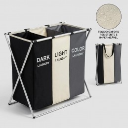 Ce sac à linge se distingue par son design original. Il est également très pratique, grâce à ses trois compartiments permettant de trier le linge par couleur.