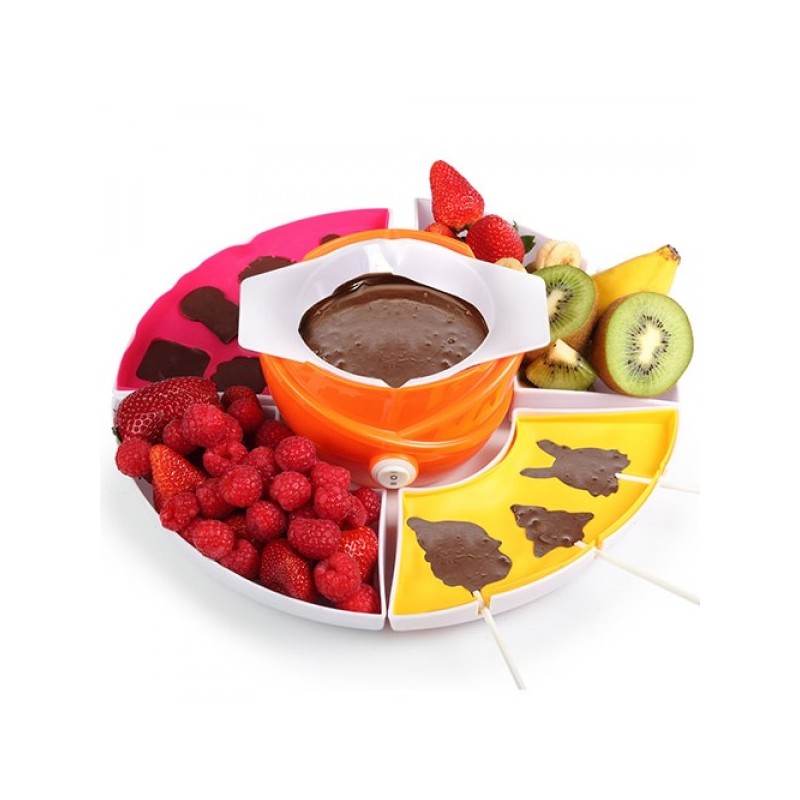 Full chocolate fondue is an excellent way to entertain your friends, especially those who can't do without chocolate