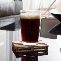 If you are a follower of new decoration trends, the Pallet-shaped coaster will surprise your guests with its originality.