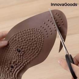Simply place the Magnetic Insoles in your shoes to enjoy their beneficial effects and improve the health of your feet easily.