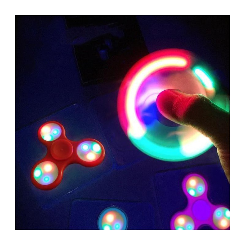 Fidget Spinner LED - Antiestrés El LED Spinner es un pequeño dispositivo que te ayudará a pasar el tiempo y aliviar el estrés. ¡Perfecto para todas las edades!