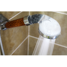 The Zen shower is a revolutionary shower head that saves and ionizes water, eliminates chlorine, tones, moisturizes and cleanses skin and hair.