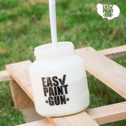 Thanks to this Paint Gun you can paint any surface inside or outside, achieving a perfect finish.