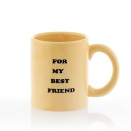 Uma divertida e original caneca com um penis no seu interior, ideal para pregar partidas
