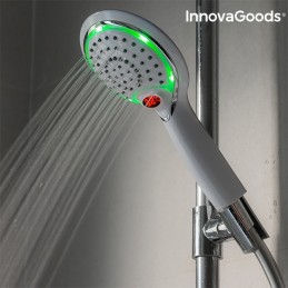 Controlla facilmente la temperatura dell'acqua con la nuova doccia a LED con sensore e indicatore di temperatura.