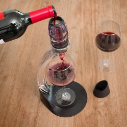 Tower wine decanter