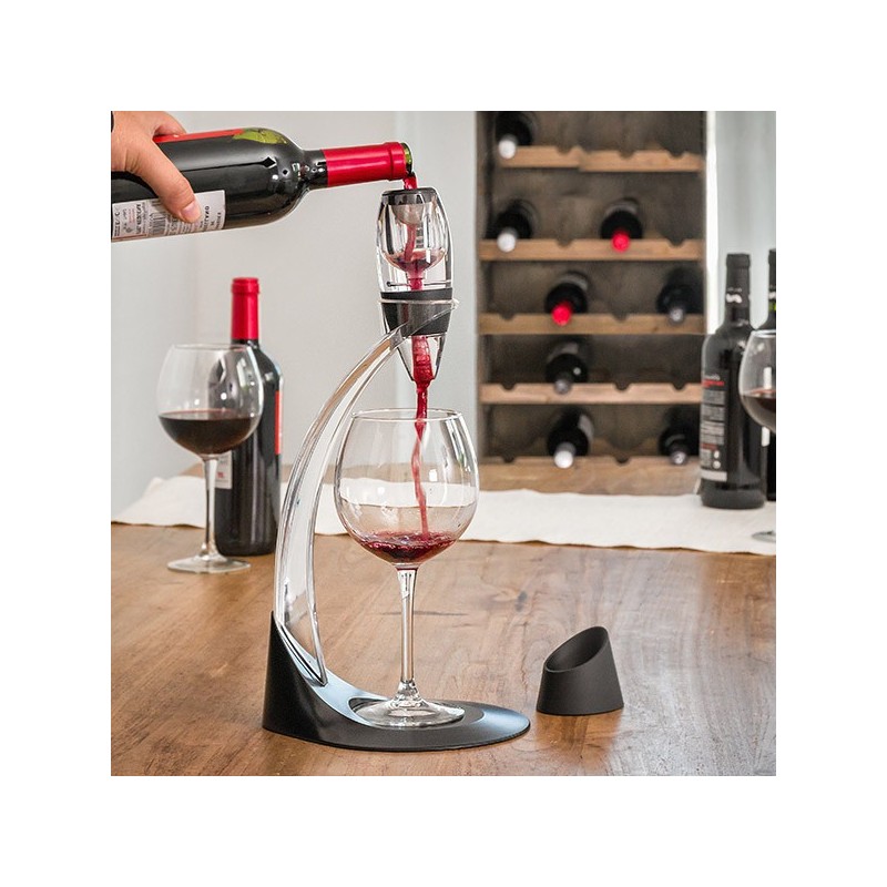 Tower wine decanter