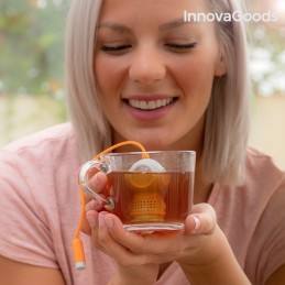 Une infuseur à thé en forme d'homme grimpeur. Boire du thé n'a jamais été aussi original et amusant.