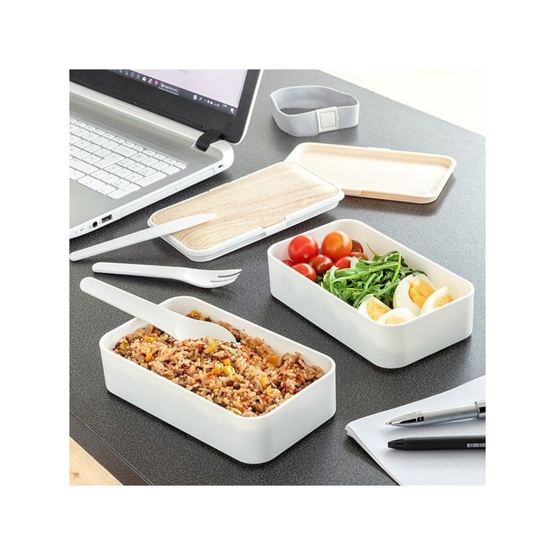 Jamón Doble Hermético con Cubiertos Si sueles comer fuera, seguro que te encantará esta práctica y cómoda Fiambrera donde podrás llevar tu Lunch Box.