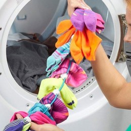 A sua máquina de lavar come as suas meia - Com este organizador de meias você terá em vista todas as meias perdidas e espalhadas