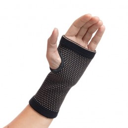 This is a product that comes to help and improve your daily life, its comfortable and innovative design is ideal for preventing and helping with wrist pain.