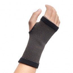 This is a product that comes to help and improve your daily life, its comfortable and innovative design is ideal for preventing and helping with wrist pain.