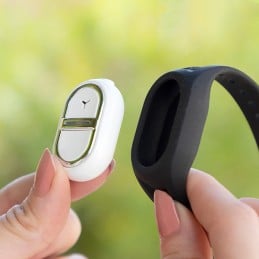 Pulsera Antimosquitos Ultrasonido Recargable Una pulsera antimosquitos ultrasónica muy cómoda y eficaz para ahuyentar a los molestos insectos de forma natural.