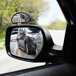 Un set di specchietti che ti semplificheranno la vita quando si tratta di guidare, aumentando e facilitando la tua visibilità.