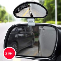 Ein Satz Spiegel, der Ihnen das Autofahren erleichtert und Ihre Sicht verbessert und erleichtert.